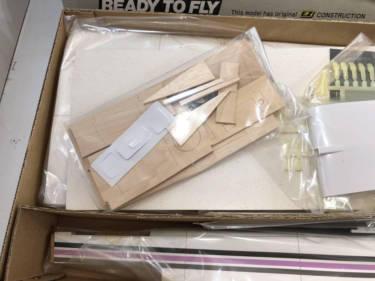 EZ S COMBAT 25-35クラス 組み立てキット Amazon | 未組立140飛行機 模型 EZ SPORTSMAN 25H NEW AGE RC SPORTS